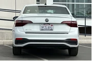 $20900 : Volkswagen Jetta 2023 Sport thumbnail
