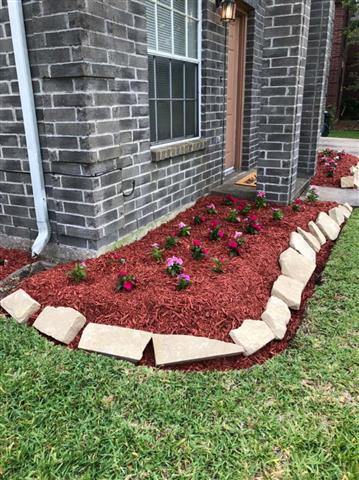 Meliton Landscaping and Tree S image 8