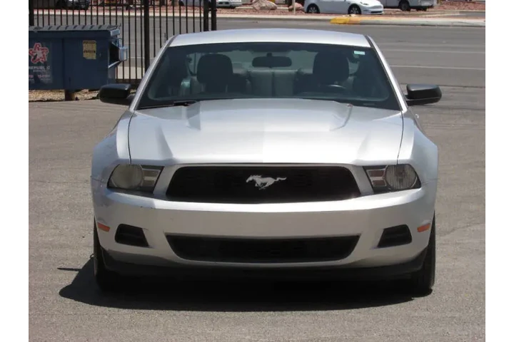 $8995 : 2012 Mustang V6 Premium image 3