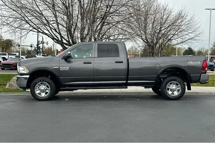 $32995 : Ram 2500 2018 4x4 Tradesman image 5