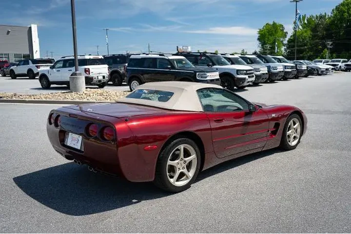 $26844 : Chevrolet Corvette 2003 2dr image 8