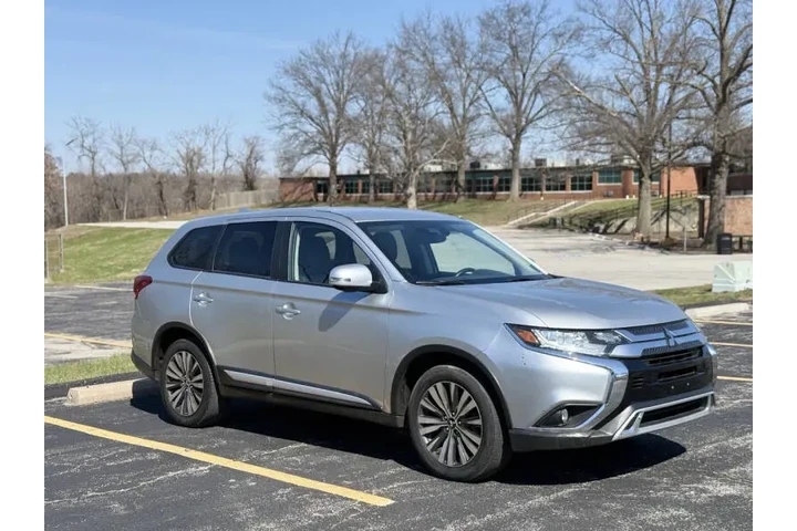 $6999 : 2020 Outlander SE image 5