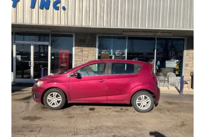 $5500 : 2014 Sonic LT Auto image 2