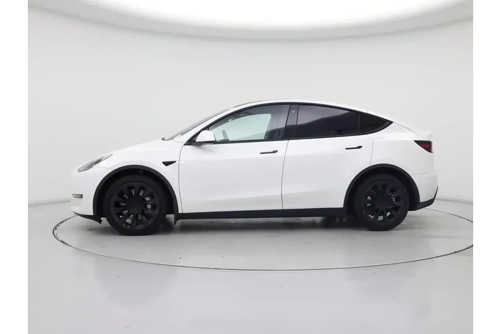 $29998 : Tesla Model Y 2022 AWD Long image 3