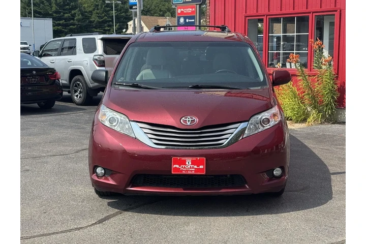 $20885 : 2016 Sienna XLE image 5
