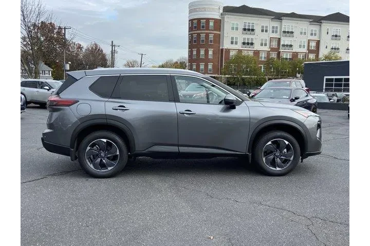 $23995 : Nissan Rogue 2024 AWD SV 4dr image 3