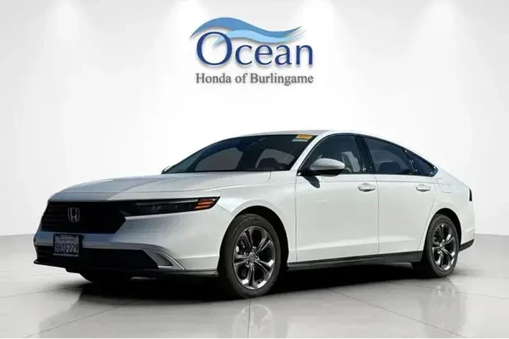 $24491 : Honda Accord 2023 EX 4dr Sed image 8