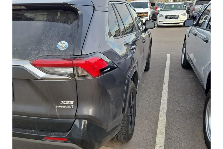 $21500 : Toyota RAV4 Hybrid 2019 AWD image 3