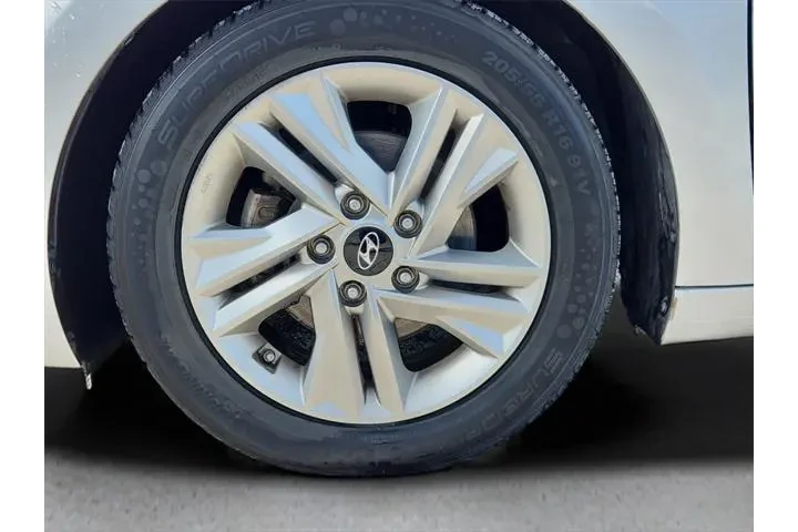 $11866 : Hyundai ELANTRA 2020 Value E image 10