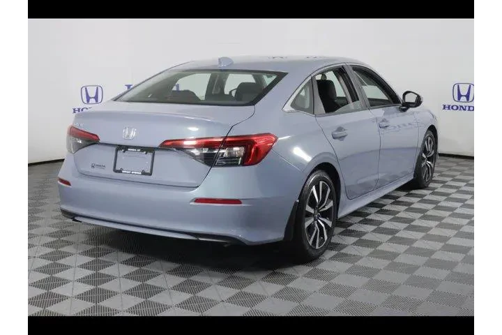 $26875 : Honda Civic 2024 EX 4dr Seda image 7