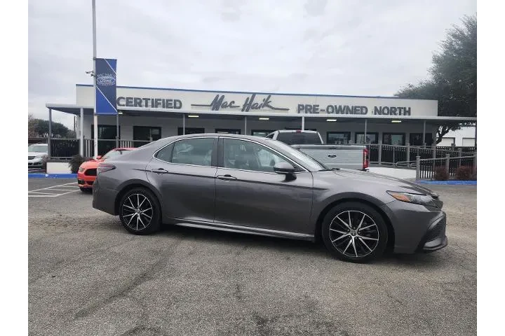 $20995 : Toyota Camry 2022 AWD SE 4dr image 1