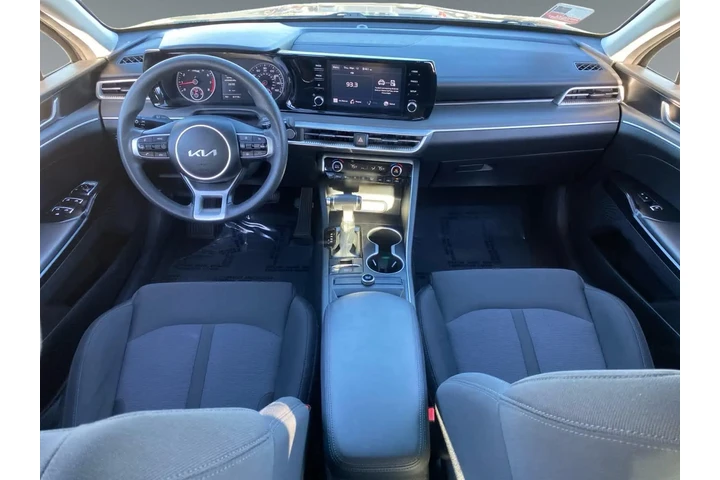 $29739 : Kia K5 2023 LXS 4dr Sedan image 10