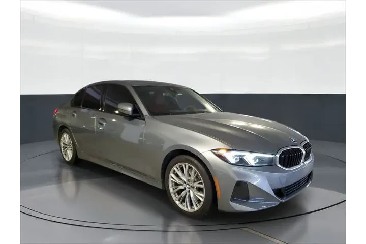 $35896 : BMW 3 Series 2023 330i 4dr S image 2