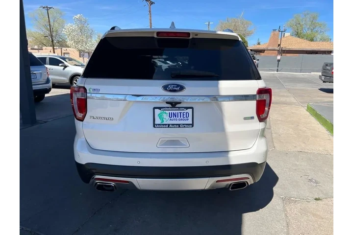 2016 Explorer Platinum AWD image 6