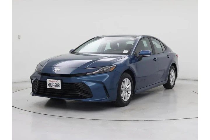 $29998 : Toyota Camry 2025 LE 4dr Sed image 4