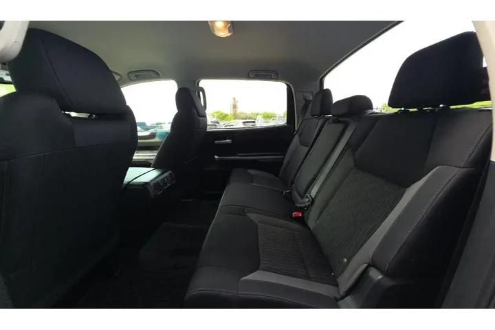 $34991 : Toyota Tundra 2016 4x2 SR5 4 image 10