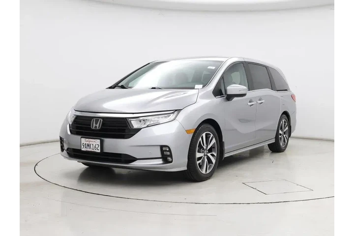 $32998 : Honda Odyssey 2022 Touring 4 image 4