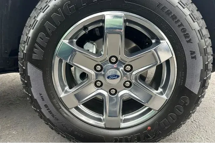 $36995 : Ford Ranger 2025 4x4 XLT 4dr image 7