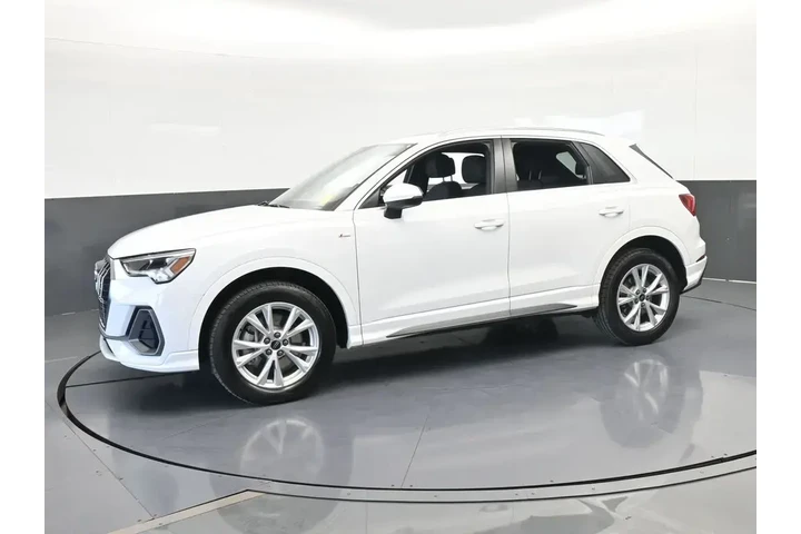 $26996 : Audi Q3 2025 AWD quattro S l image 2