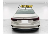 $22999 : Kia Forte 2023 LX 4dr Sedan thumbnail