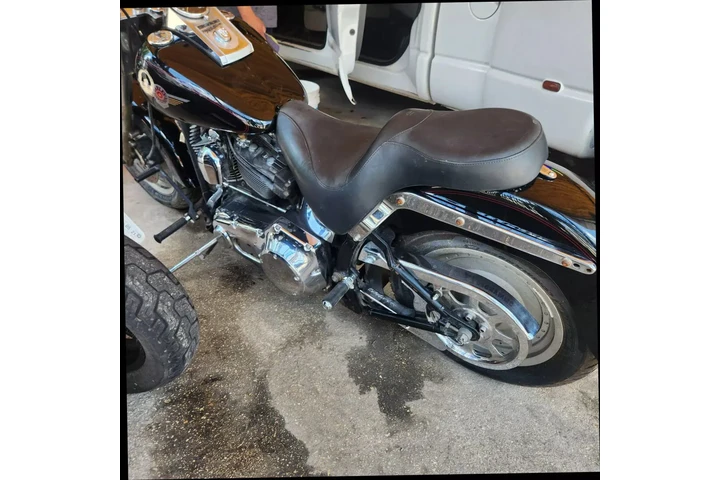 $4995 : 2001 HARLEY-DAVIDSON FLSTFI F image 5
