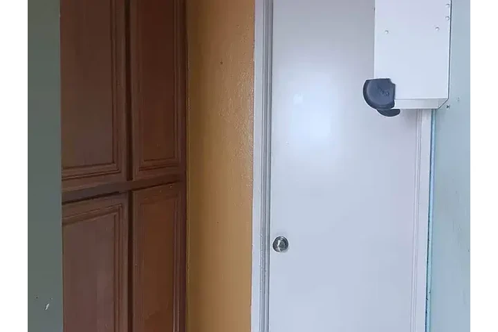 $1100 : Fácil acceso a Baldwin Park CA image 7