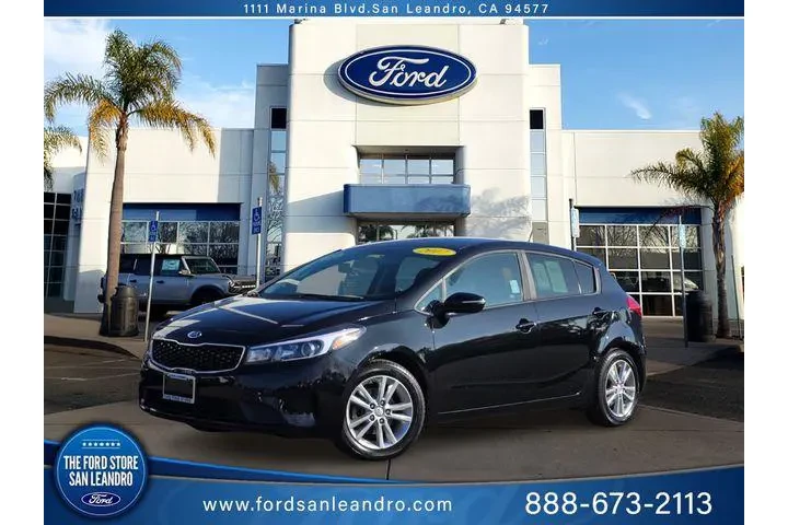 $8900 : Kia Forte5 2017 LX 4dr Hatch image 1
