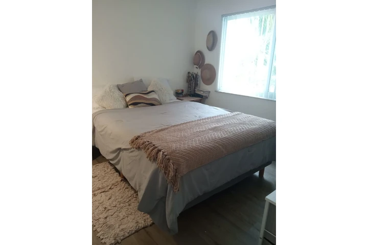 $1000 : Rento Habitación image 1