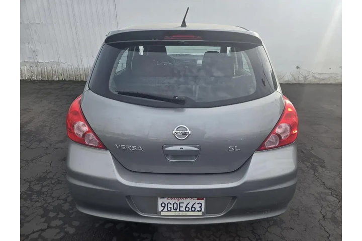$6995 : Nissan Versa 2012 1.8 S 4dr image 2