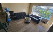 $900 : Rento Habitacion En Long Beach thumbnail