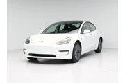 $30998 : Tesla Model 3 2023 4dr Sedan thumbnail
