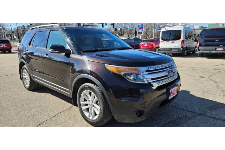 $11990 : 2013 Explorer XLT image 4