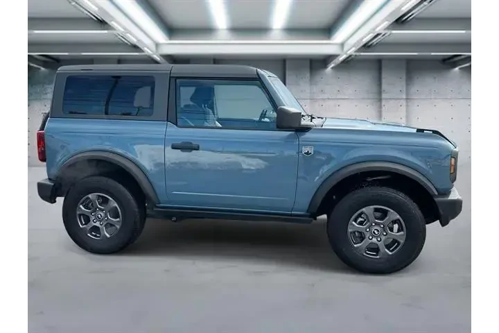 $35494 : Ford Bronco 2023 4x4 Base 2d image 3