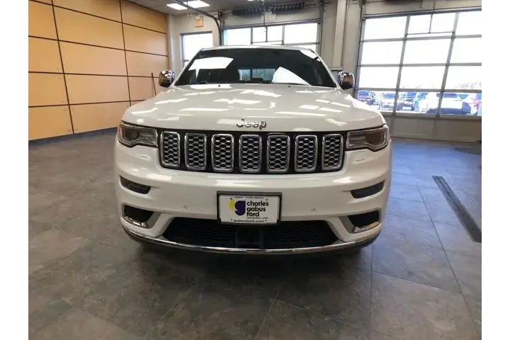 $28085 : Jeep Grand Cherokee 2020 4x4 image 2