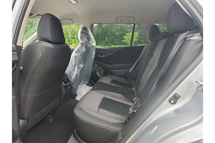 $32995 : Subaru Outback 2025 AWD Prem image 5