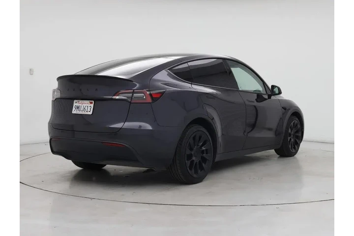 $37998 : Tesla Model Y 2024 AWD Long image 8