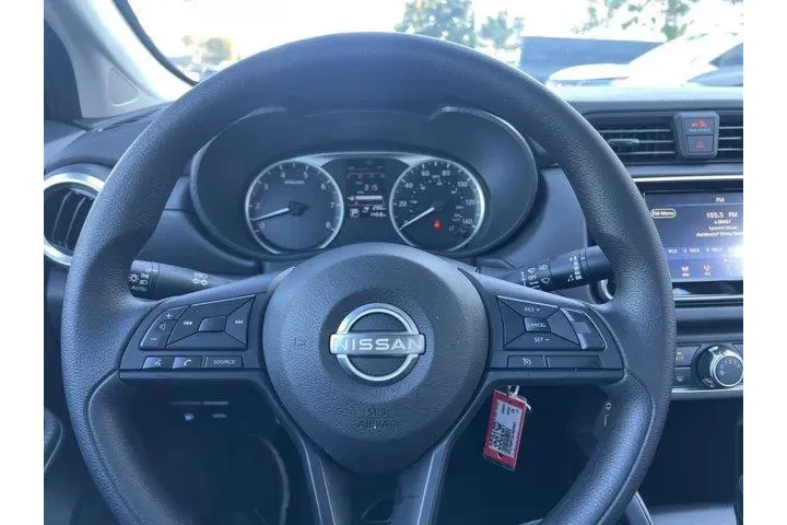 $17991 : Nissan Versa 2025 S 4dr Seda image 9