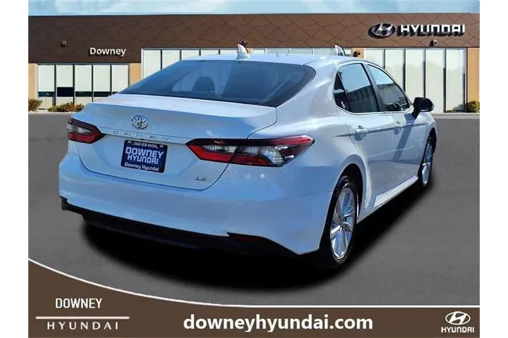 $22304 : Toyota Camry 2024 LE 4dr Sed image 4