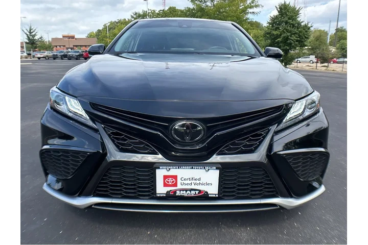 $33475 : Gold Certified2023 Camry XSE image 9