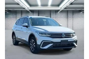 $18995 : Volkswagen Tiguan 2022 AWD S thumbnail