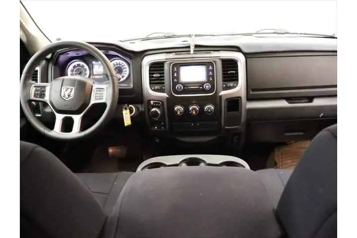 $20854 : Ram 1500 Classic 2021 4x4 SL image 6