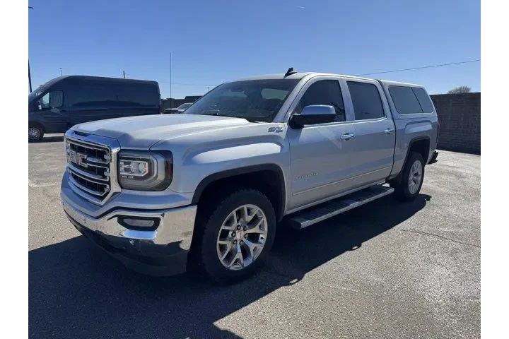 $29982 : GMC Sierra 1500 2017 4x4 SLT image 3