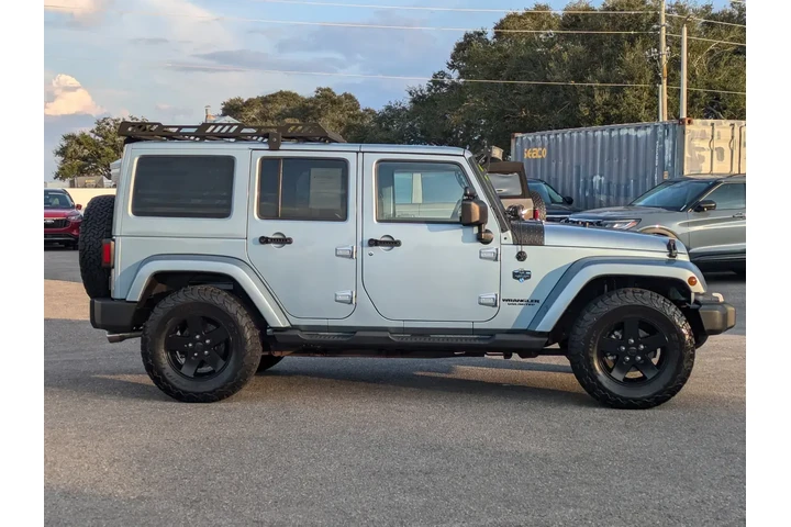 $15997 : Jeep Wrangler Unlimited 2012 image 3