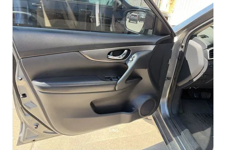 $11400 : Nissan Rogue 2015 S 4dr Cros image 8