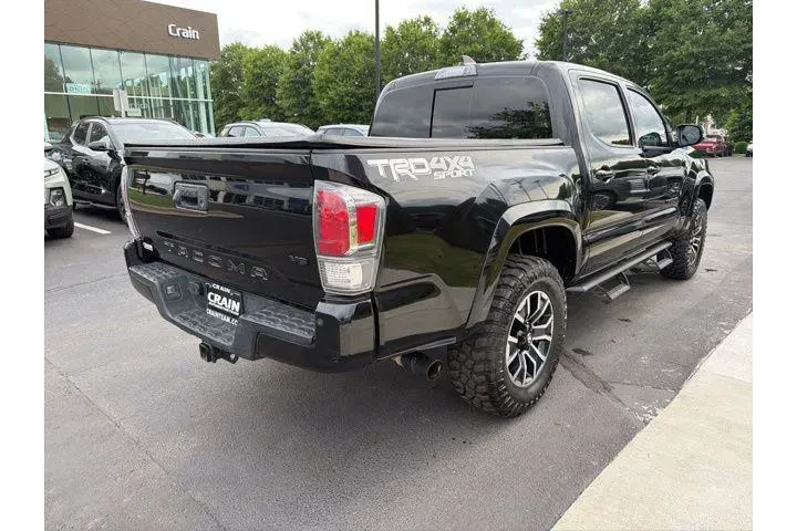 $38918 : Toyota Tacoma 2021 4x4 TRD S image 9