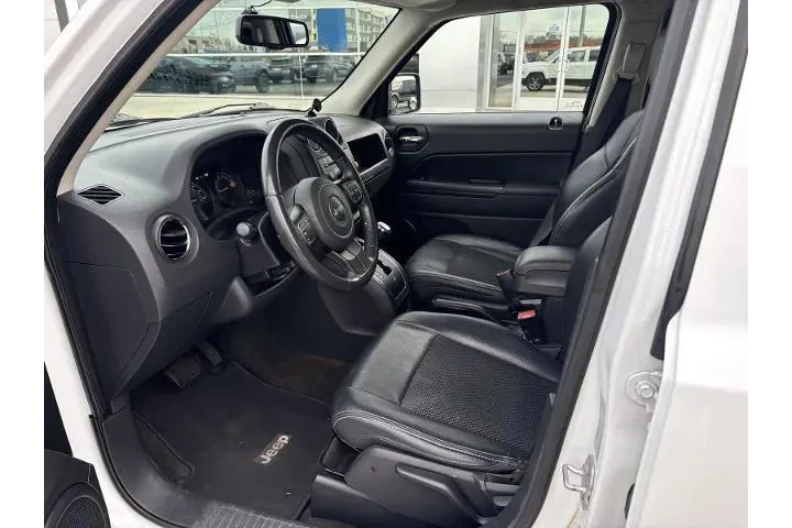 $11217 : Jeep Patriot 2017 4x4 Sport image 8