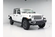 Jeep Gladiator 2023 4x4 Over en Charlotte