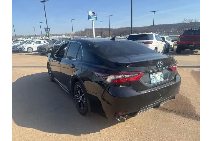 $27995 : Toyota Camry Hybrid 2024 SE image 4