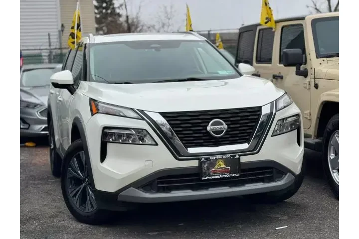 2021 NISSAN ROGUE2021 NISSAN image 4
