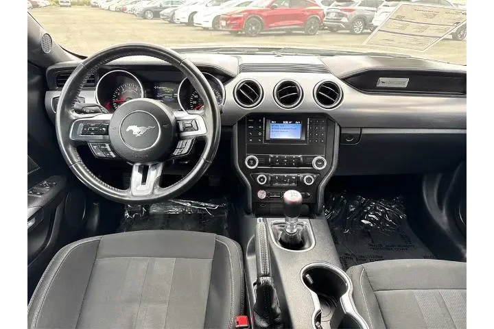 $32900 : Ford Mustang 2021 GT 2dr Fas image 8